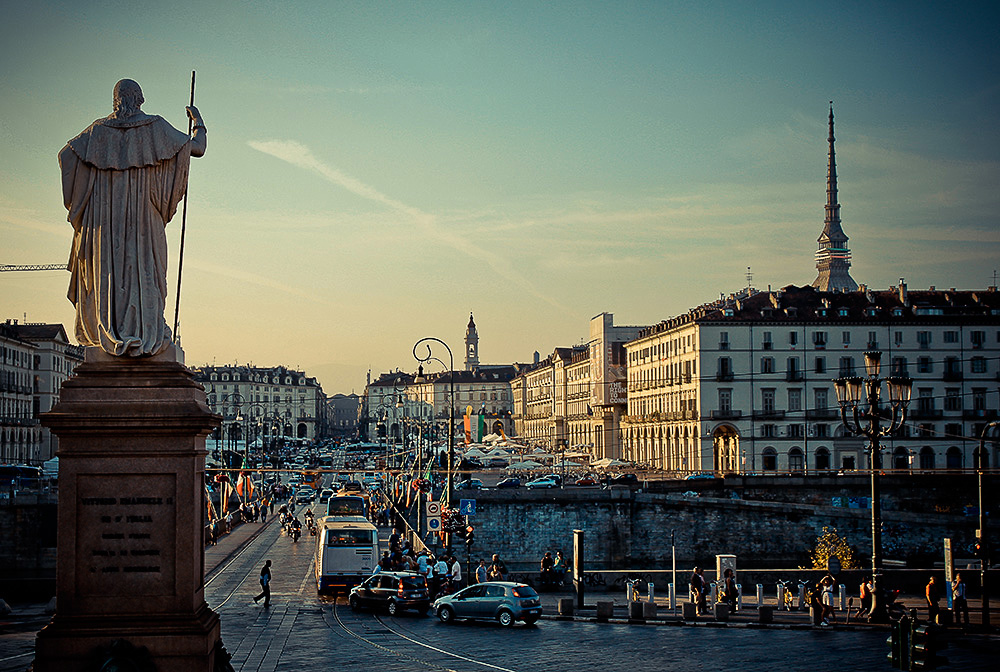 A Day In Torino - Torino cityscape in font of "La Gran Madre"